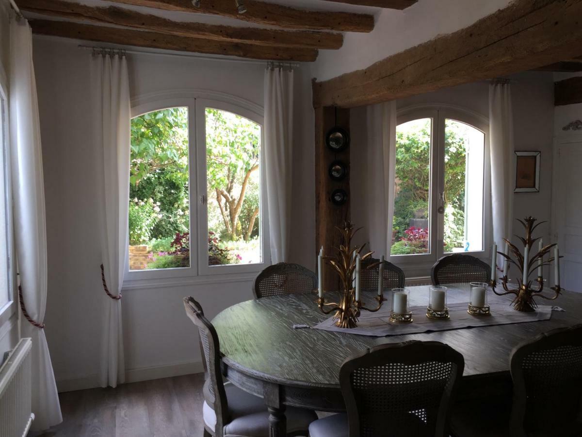 B&B Les Agapanthes Gasny Экстерьер фото