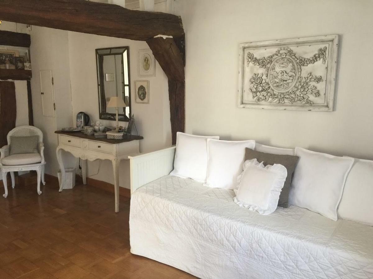 B&B Les Agapanthes Gasny Экстерьер фото